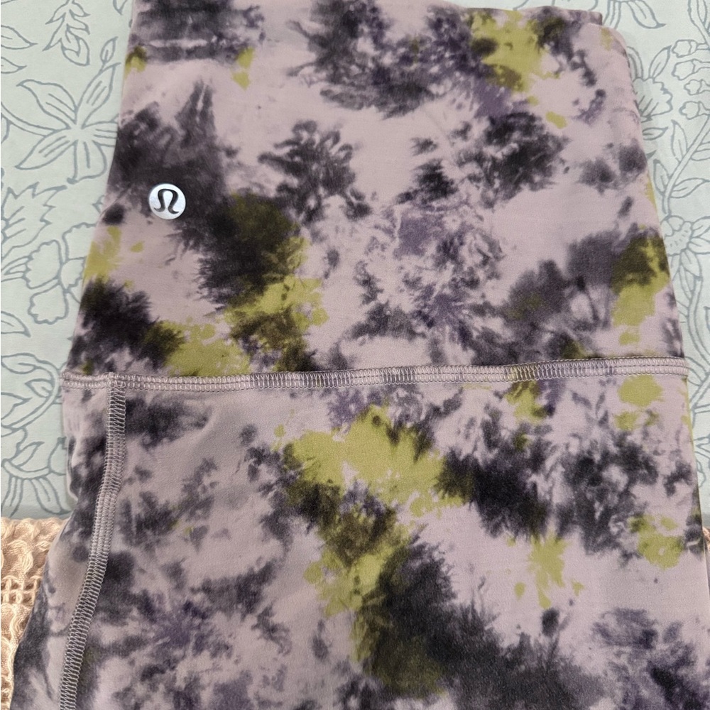 Lululemon Tie-Dye Align Leggings